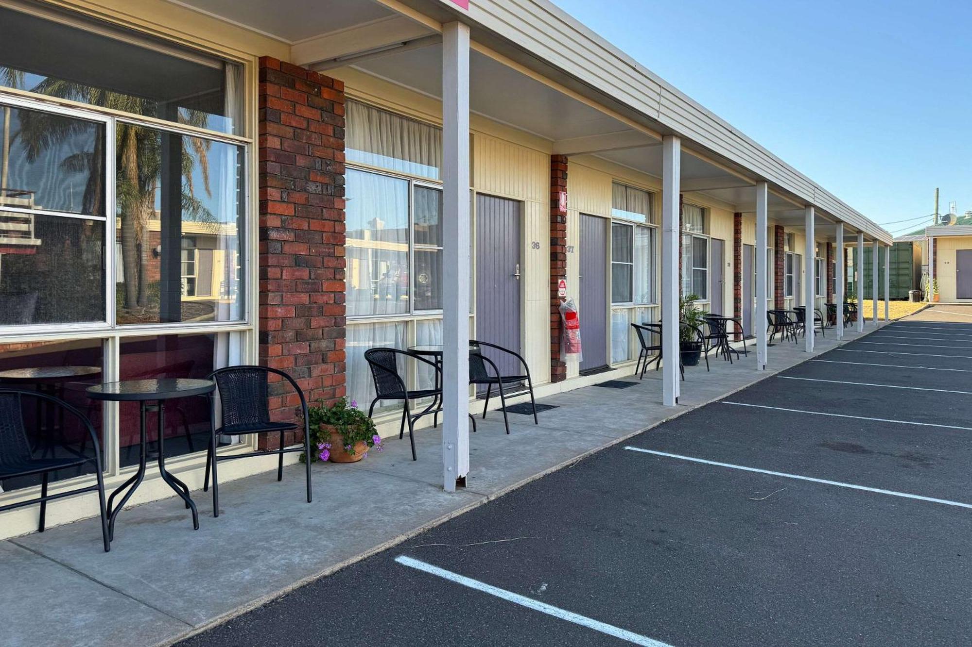 Econo Lodge Gateway Tamworth Zewnętrze zdjęcie